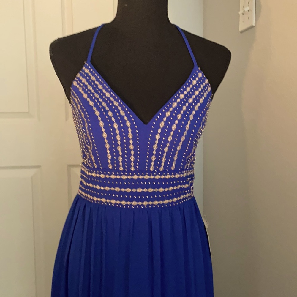 Blue Lulu’s maxi dress pleated skirt New